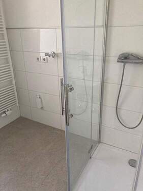 Dusche - 2 Zimmer Etagenwohnung in Hagen