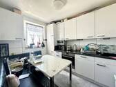 Küche - Top gepflegte 3-Zimmer-Wohnung mit großem Balkon & TG