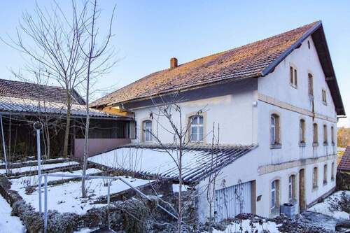 Außenansicht - Einfamilienhaus in Königsfeld zum Kaufen