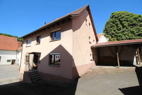 Südansicht - 5 Zimmer Bauernhaus, Landhaus zum Kaufen in Burladingen / Ringingen
