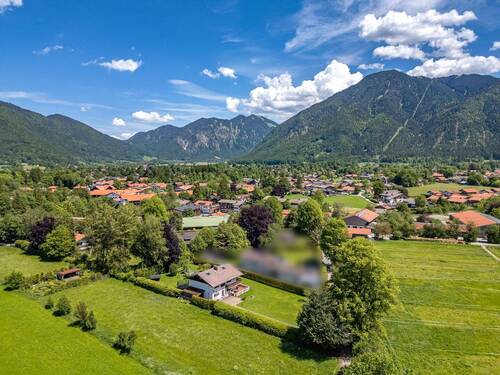 Ortsrandlage mit Bergblick - 5 Zimmer Einfamilienhaus in Weissach
