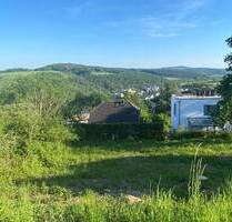 **VERBINDLICH RESERVIERT** Sonnenverwöhnte Baulandparzelle mit herrlichem Ausblick - Saarburg