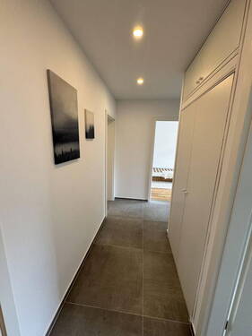 Flur - Etagenwohnung mit 64,00 m² in Frankfurt am Main zum Kaufen