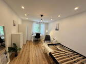 Zimmer 2 - 