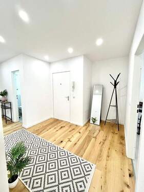 Eingangsbereich - Etagenwohnung mit 86,00 m² in Augsburg zum Kaufen