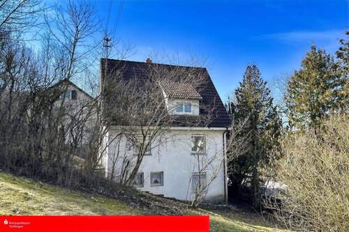 Seitliche Objektansicht - Freistehendes Einfamilienhaus mit Garten in Tuttlingen