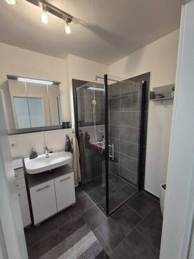 250811 - Badezimmer.jpeg - 