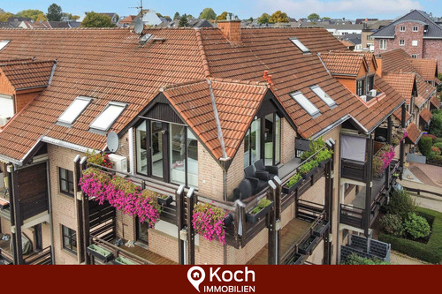 Hausansicht Eigentumswohnung - Stilvolle Maisonettewohnung im Zentrum von Baesweiler zu verkaufen!