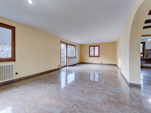 Wohnbereich im OG - 8 Zimmer Einfamilienhaus in Lörrach