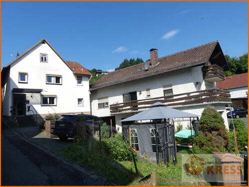 Bild 1 - 1 leerstehendes Wohnhaus, 1x3-Fam.Wohnhaus komplett vermietet, in direkter Ortslage von Snt-Mottgers
