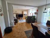 Wohn- und Essbereich (aktuell - 4 Zimmer Einfamilienhaus in Essen