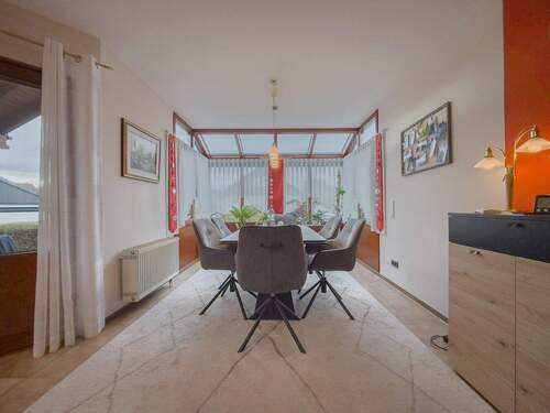 03 Essbereich - Einfamilienhaus mit 183,00 m&sup2; in Villingen-Schwenningen zum Kaufen