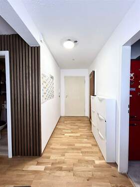 Eingangsbereich - 3 Zimmer Etagenwohnung in München