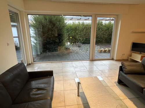 Wohnzimmer - Ausgang Terrasse - 3 Zimmer Bungalow zum Kaufen in Münster