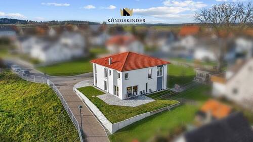 ...mit Terrasse und Gartennutzung... - Etagenwohnung mit 105,00 m&sup2; in Vöhringen zum Kaufen