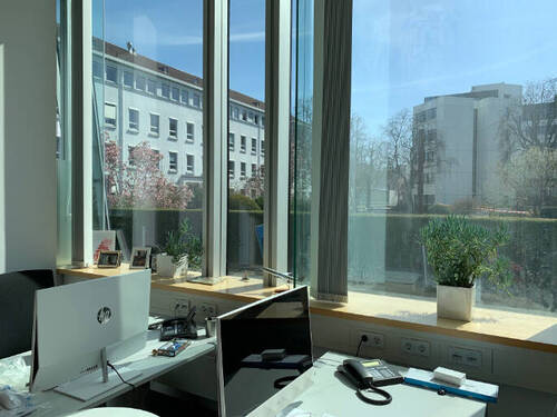 Büroraum 2 - Moderne, möblierte Büroräume am Campus Berliner Allee - sofort verfügbar