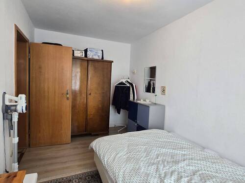 Schlafzimmer EG - 