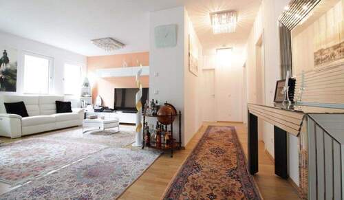 Titelbild - Helle und moderne Drei-Zimmer-Wohnung mit zwei Balkonen