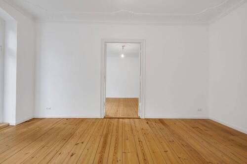 Zimmer - 3 Zimmer Etagenwohnung zum Kaufen in Berlin