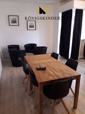 Nehmen Sie Platz - Attraktive 2-Zimmer-Wohnung mit Stellplatz, großer Küche, Keller - Sofort verfügbar!