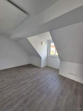 Kinder-/Arbeitszimmer - 