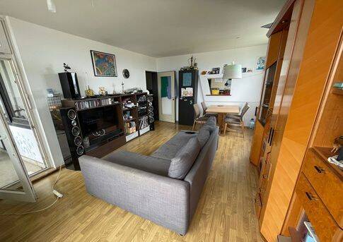 Wohnzimmer-1.jpg - Etagenwohnung mit 90,00 m² in Hochheim zum Kaufen