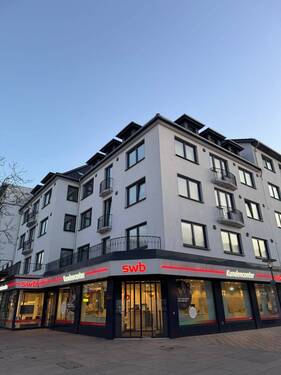 2025-04_morgens_Ecke.jpeg - 3 ZKDB in TOP Citylage mit riesigem Balkon und komplett saniert