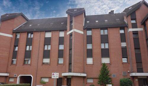 Vorderansicht - 2 Zimmer Etagenwohnung zum Kaufen in Troisdorf