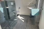 Duschbad mit WC - 