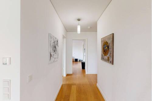 Flur 1 - 