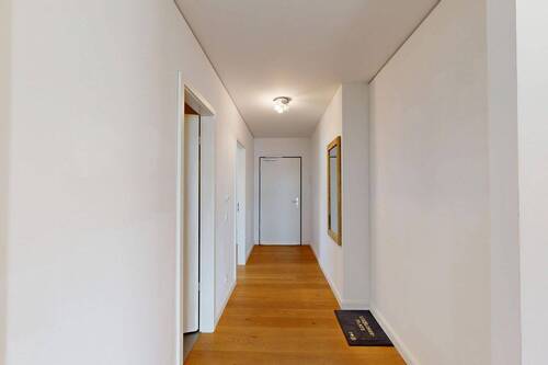Flur 2 (Hauseingangsbereich - 