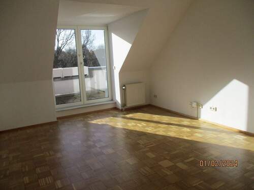 Wohnzimmer mit Ausgang zur Loggia - Etagenwohnung mit 65,00 m² in Pinneberg zur Miete