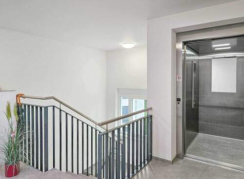 Treppenhaus - 2 Zimmer Etagenwohnung in Aldenhoven