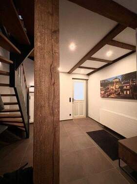 Eingangsbereich EG Hauptwohnung - 9 Zimmer Einfamilienhaus zum Kaufen in Lüneburg