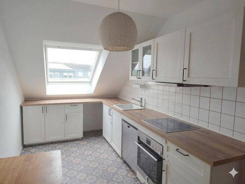 Küche incl. Einbauküche - 4 Zimmer Etagenwohnung in Darmstadt