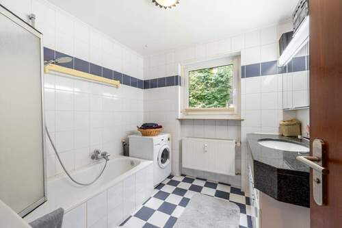 Badezimmer_Obergeschoss - 