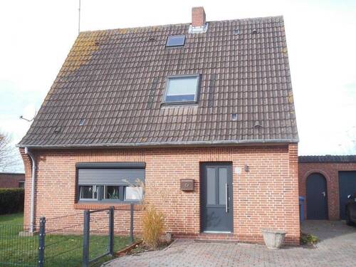Hausansicht - freistehendes Haus in Friedrichskoog