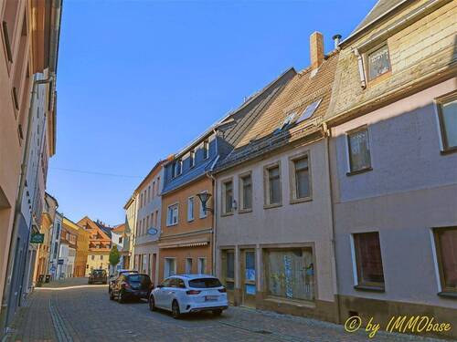 Straßenansicht - 7 Zimmer Reihenmittelhaus zum Kaufen in Frankenberg