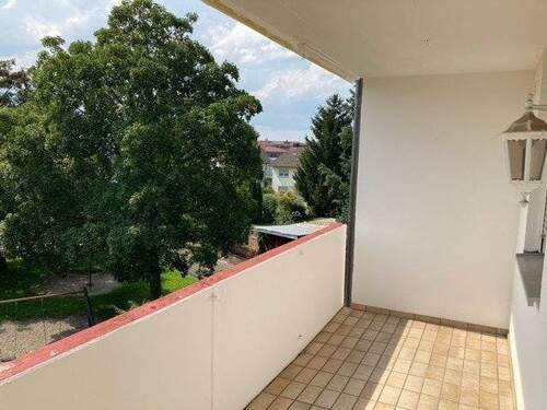 Balkon mit Blick ins Grüne - 3 Zimmer Etagenwohnung in Ettenheim