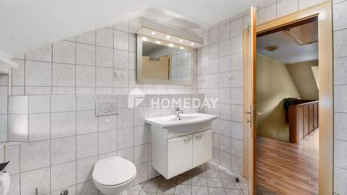 1. OG Badezimmer 2 - 