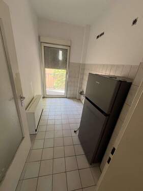 2.OGli Küche m BALKON - 