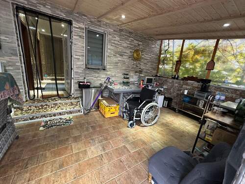 tempImageFklhOW.jpg - 