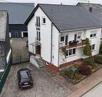 Großes 1–3-Familienhaus mit Scheune, Pool & 1.386 m² Grundstück - Kappel