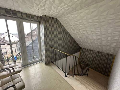 tempImageFRrTNi.jpg - 