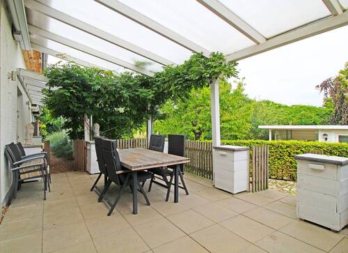 überdachte Terrasse - 