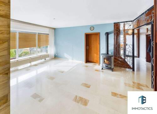 Wohnzimmer OG - (KI generiert) - 8 Zimmer Einfamilienhaus zum Kaufen in Kirn