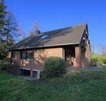 Sofort wohlfühlen: 5-Zi.-EFH mit Garten in Rommerskirchen