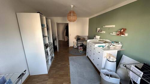 Kinderzimmer oder Büro - 16 qm - 