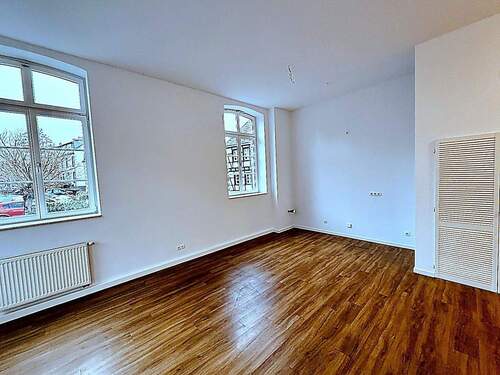 Wohnzimmer Richtung Küche - 2 Zimmer Etagenwohnung in Bergheim