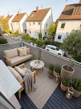 Balkon möbliert - 